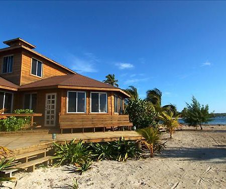 Laguna Beach Resort Утіла Екстер'єр фото